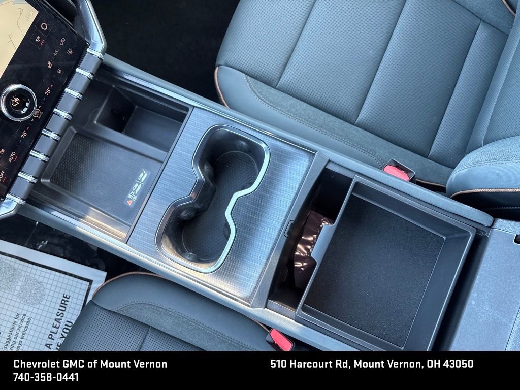 New 2026 GMC Acadia AT4 w/ LPO, Floor Liner Package image 18