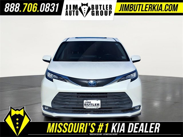 Used 2021 Toyota Sienna XLE image 37