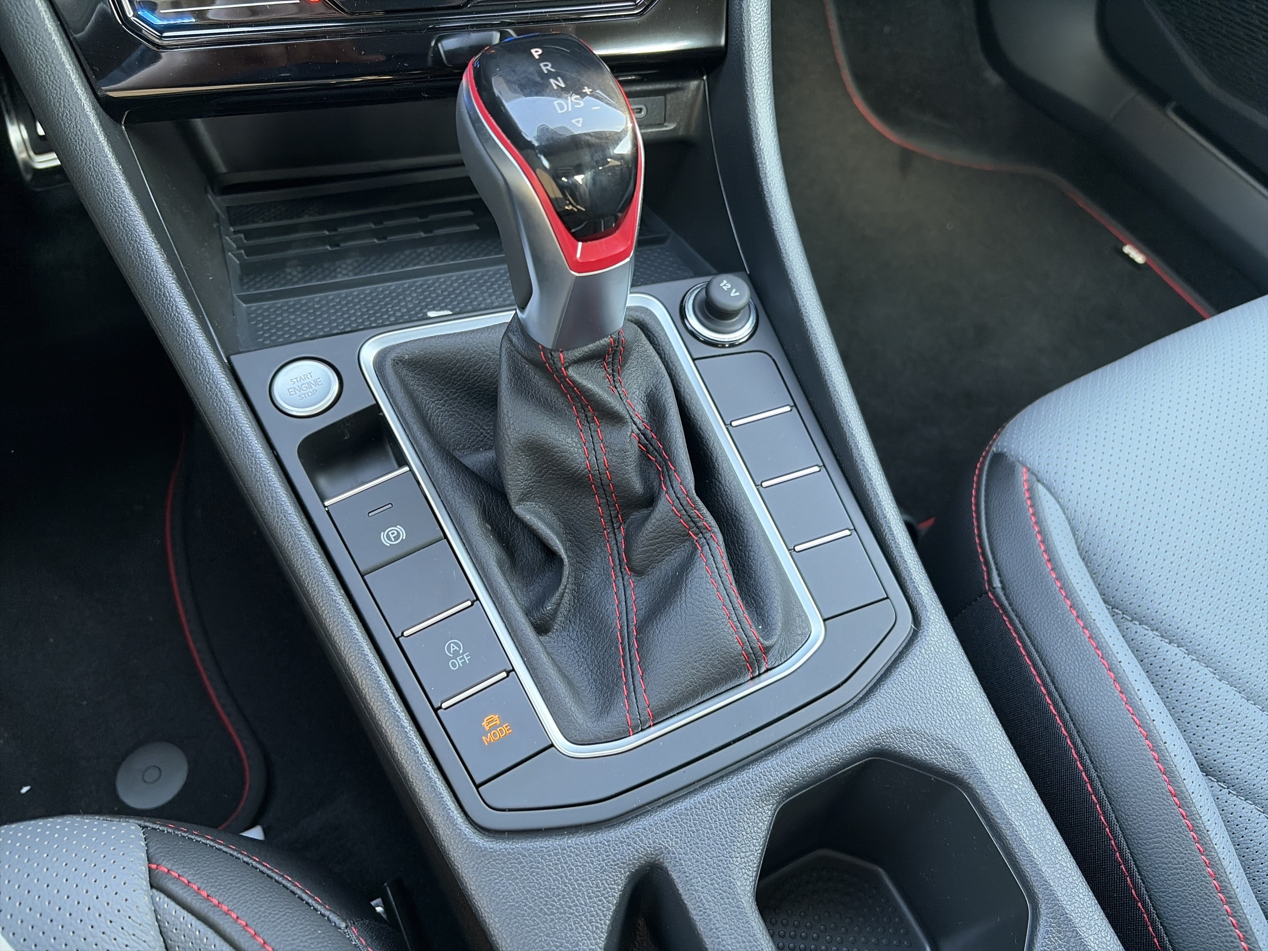 New 2027 Volkswagen Jetta GLI Autobahn FWD image 26