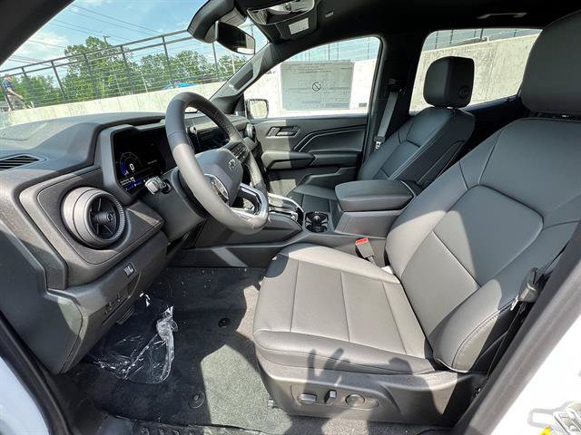 New 2026 Chevrolet Colorado Trail Boss AWD/4WD image 11
