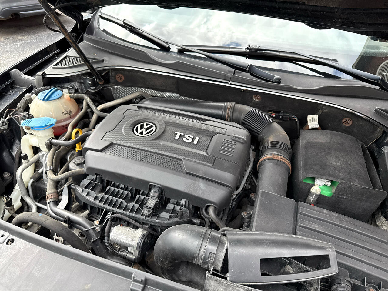 Used 2015 Volkswagen Passat 1.8T image 17