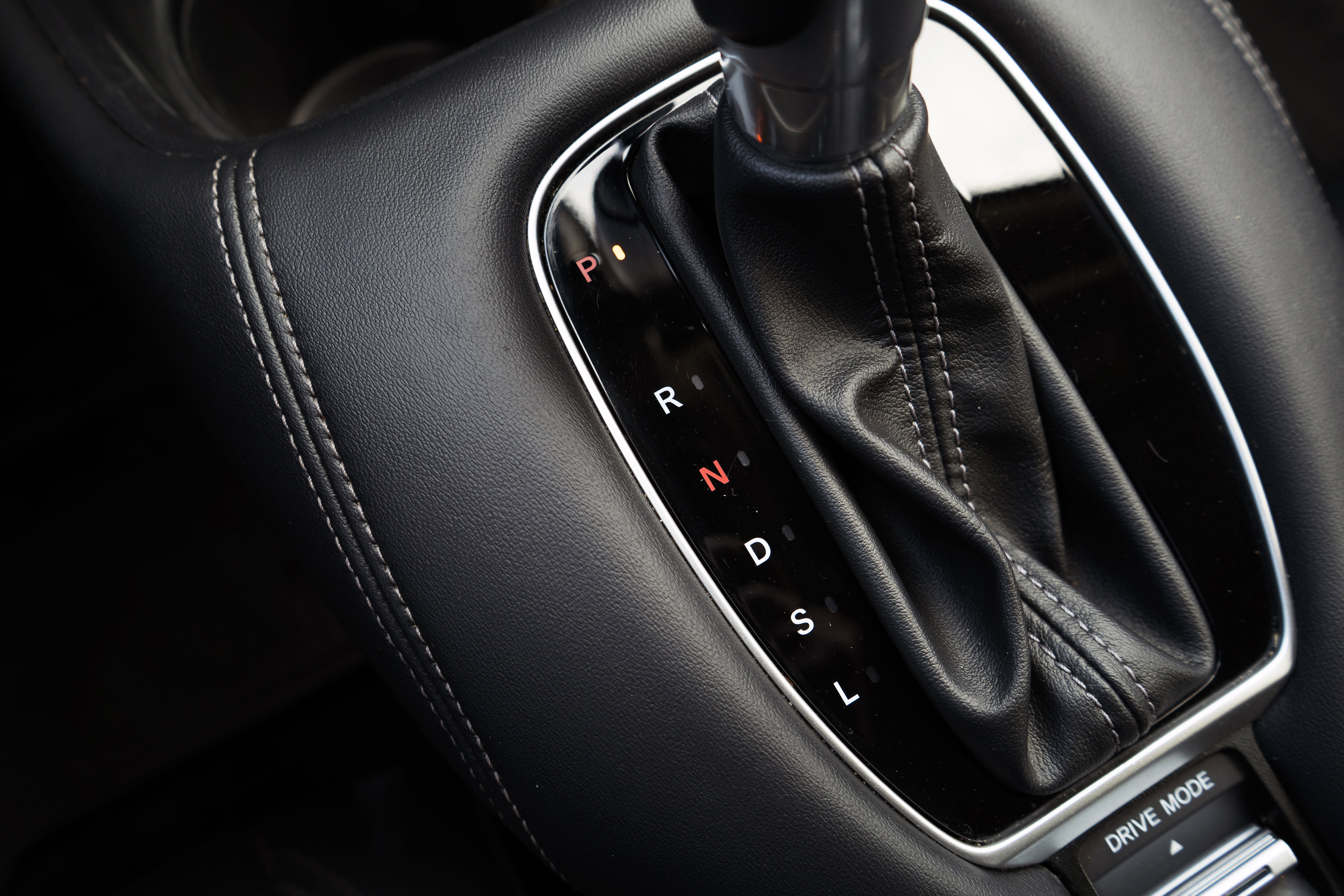 Certified 2024 Honda HR-V EX-L image 30