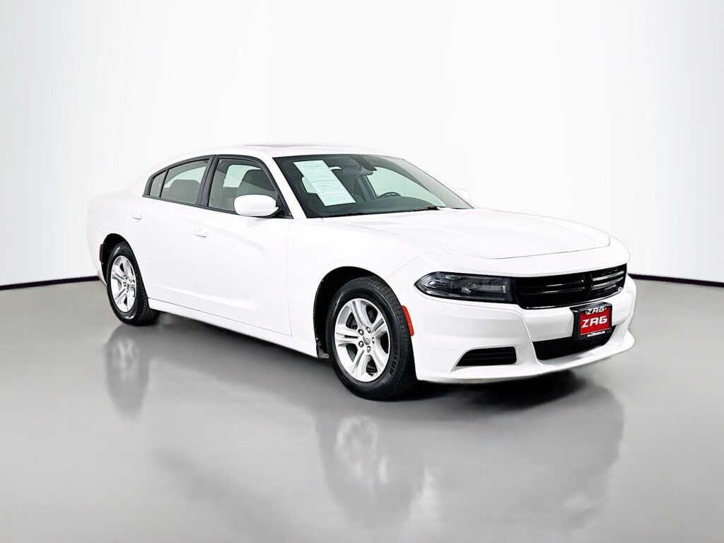 Used 2019 Dodge Charger SXT RWD image 7