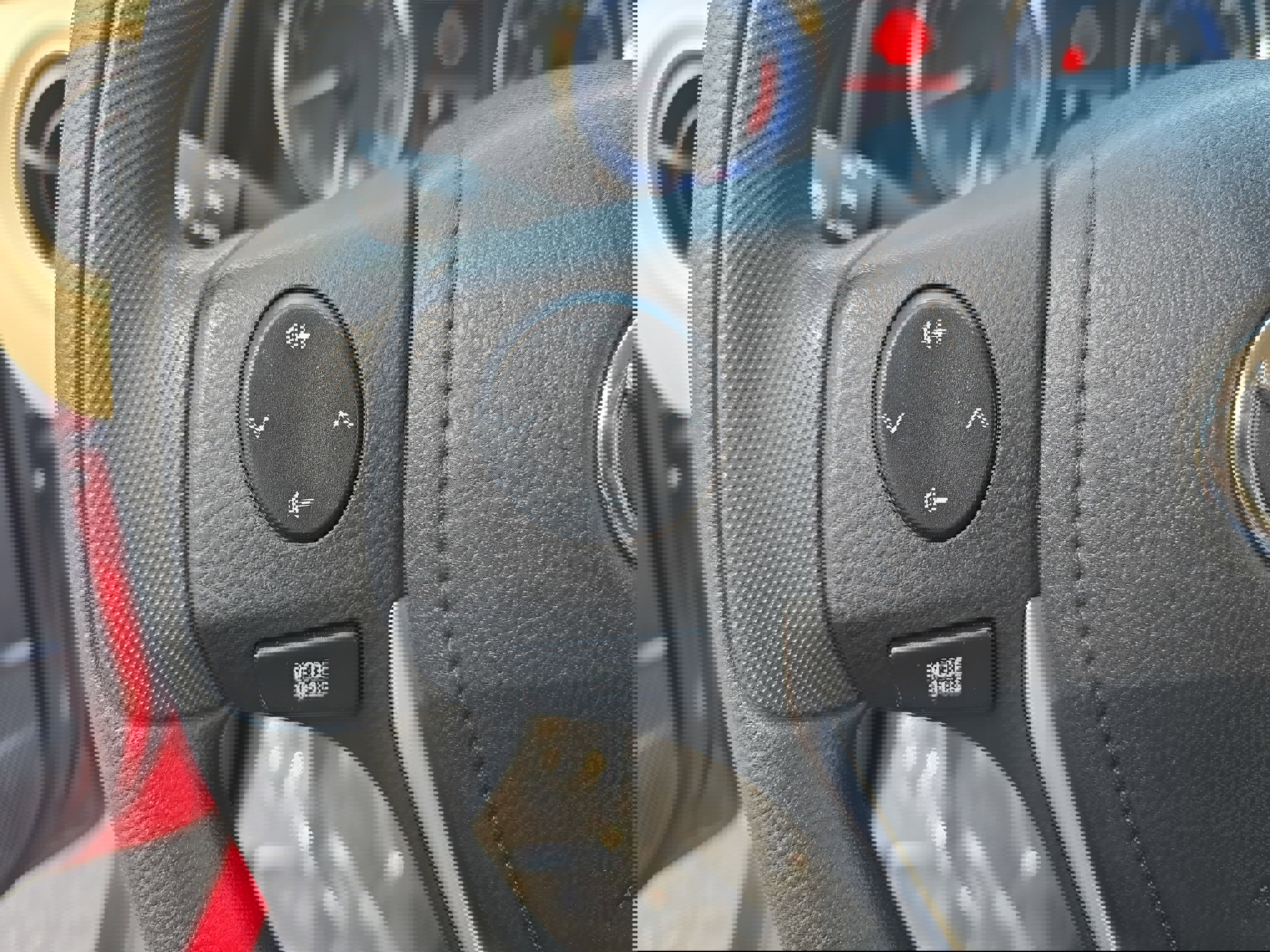 Used 2017 Toyota Corolla LE w/ Body Protection Package image 18