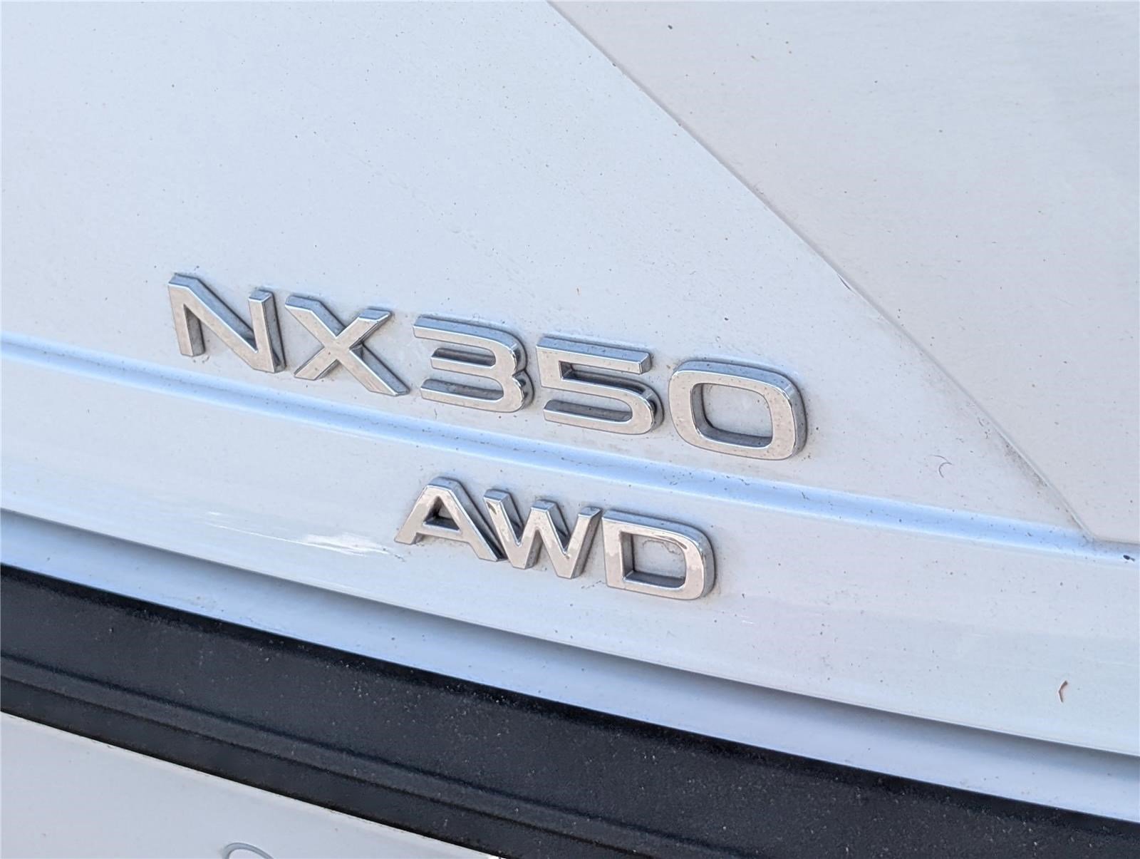 Used 2025 Lexus NX 350 AWD w/ Accessory Package (2T) image 9