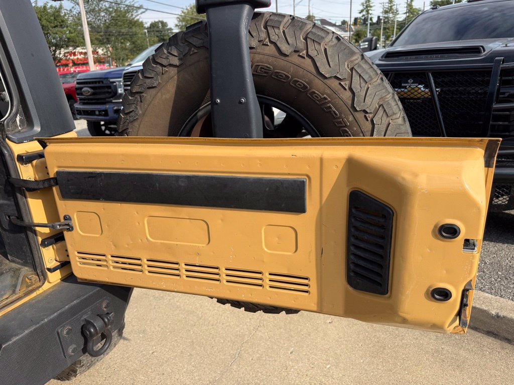 Used 2014 Jeep Wrangler Unlimited Sport w/ Max Tow Package AWD/4WD image 25