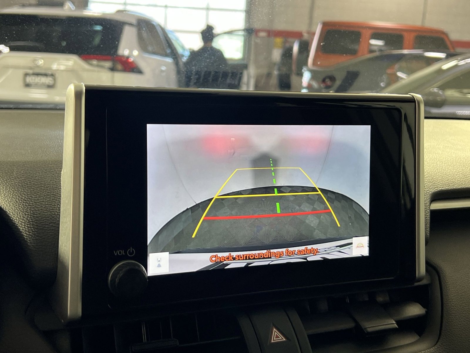 Used 2024 Toyota RAV4 LE image 19