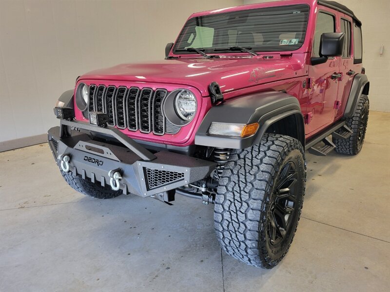 Used 2024 Jeep Wrangler Unlimited Sport AWD/4WD image 3