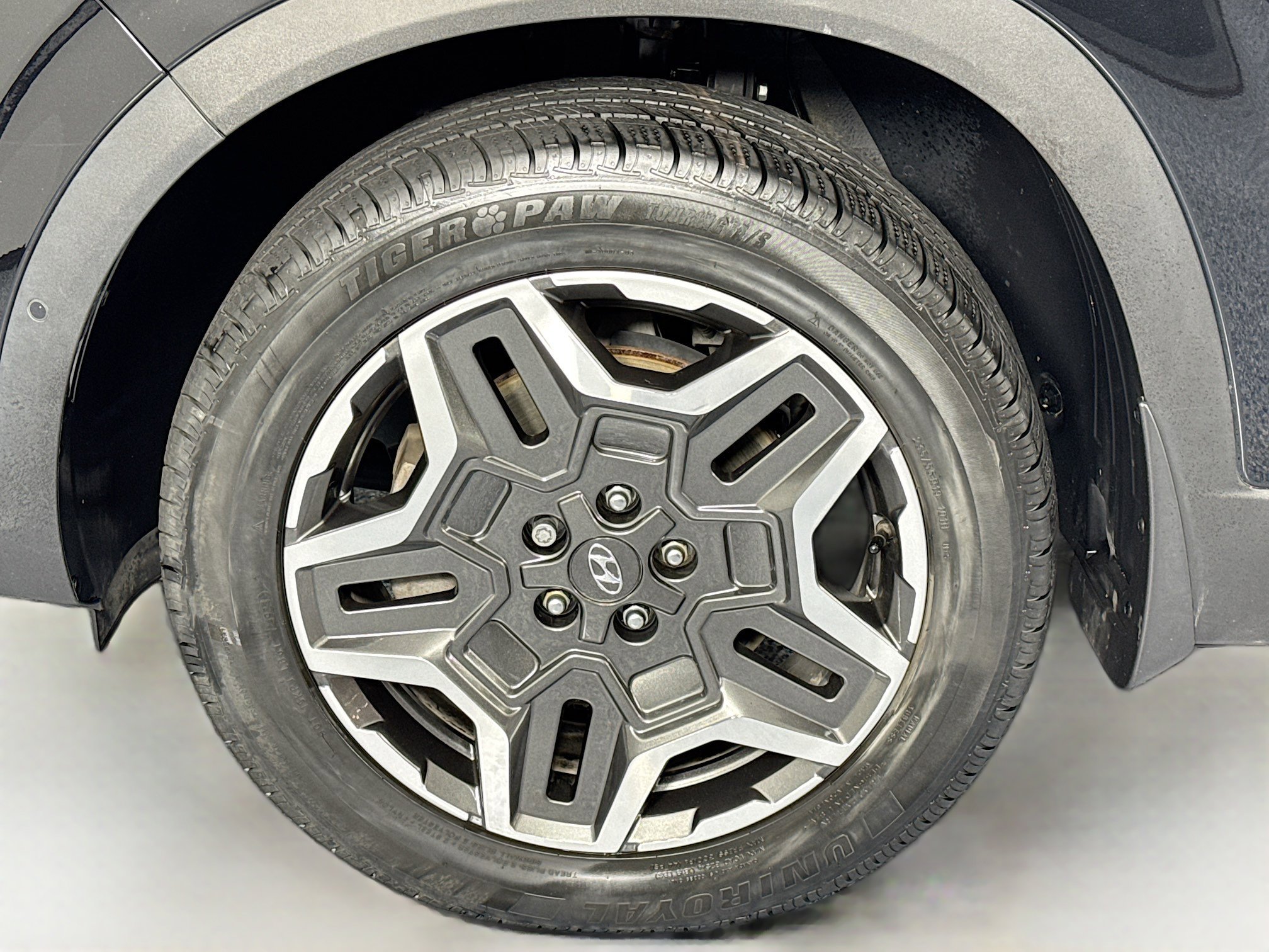 Used 2023 Hyundai Santa Fe Limited image 33