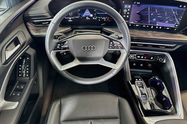 Used 2025 Audi Q5 Premium w/ Convenience Package AWD/4WD image 20