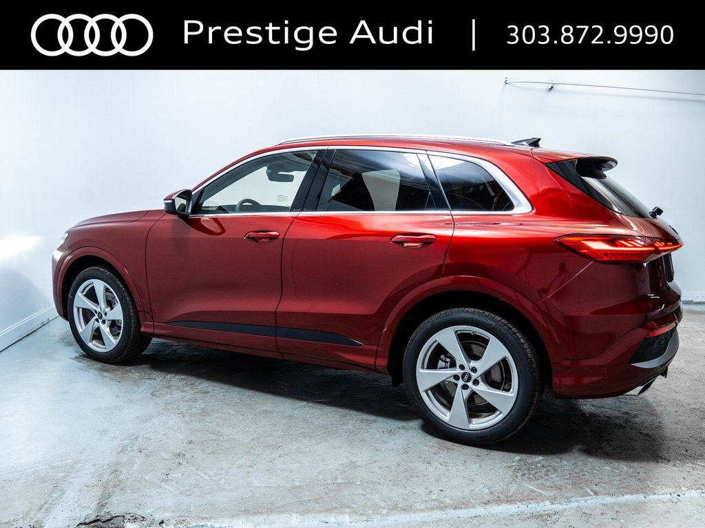 New 2025 Audi Q5 Prestige image 2