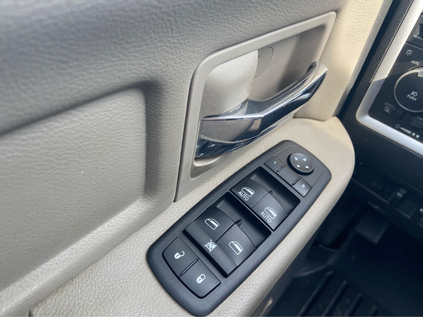 Used 2012 RAM 1500 Big Horn AWD/4WD image 22