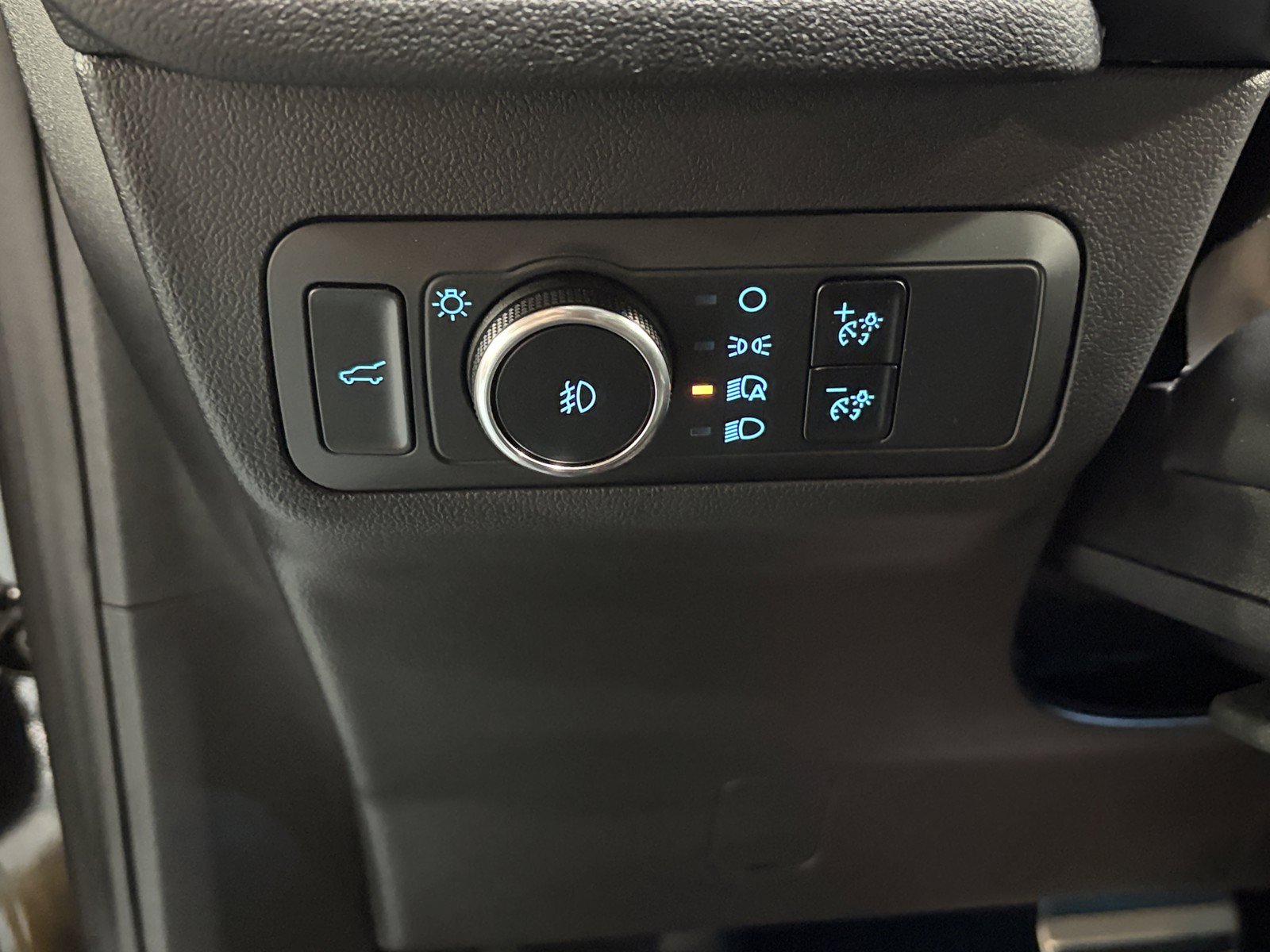 Used 2024 Ford Escape ST-Line Elite w/ Premium Technology Package AWD/4WD image 24