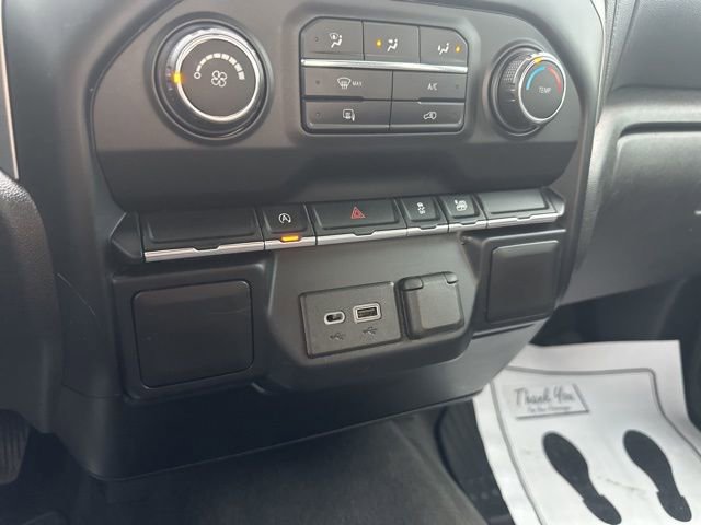 Used 2020 Chevrolet Silverado 1500 LT image 40