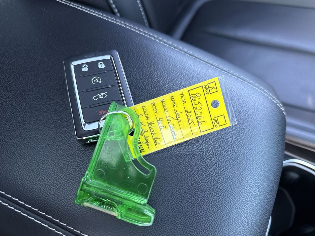 New 2025 Jeep Grand Cherokee Limited 4xe image 33