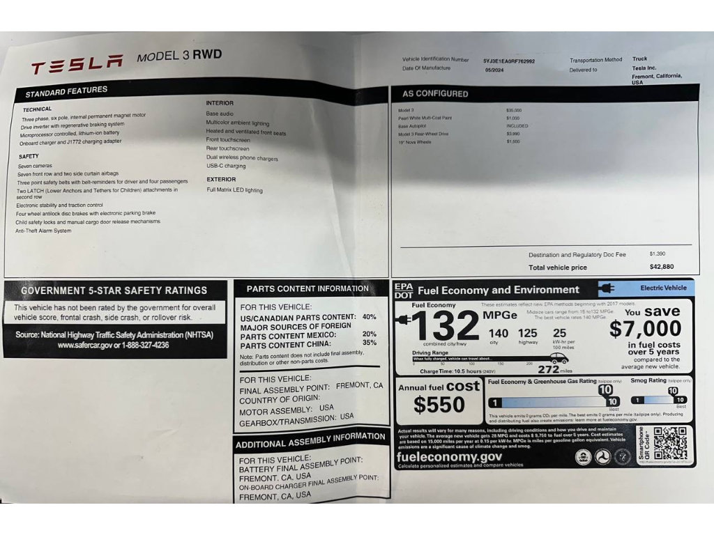 Used 2024 Tesla Model 3 Standard Range RWD image 4