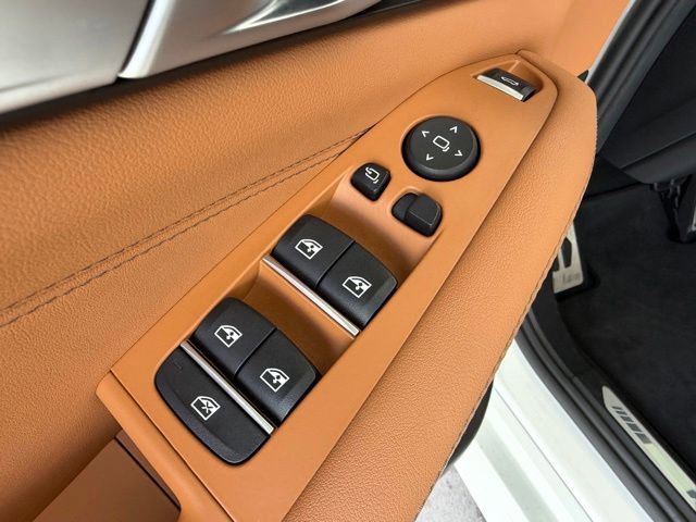 Certified 2024 BMW X5 sDrive40i w/ M Sport Package RWD image 14