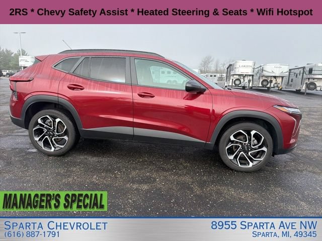 Used 2024 Chevrolet Trax RS FWD image 2