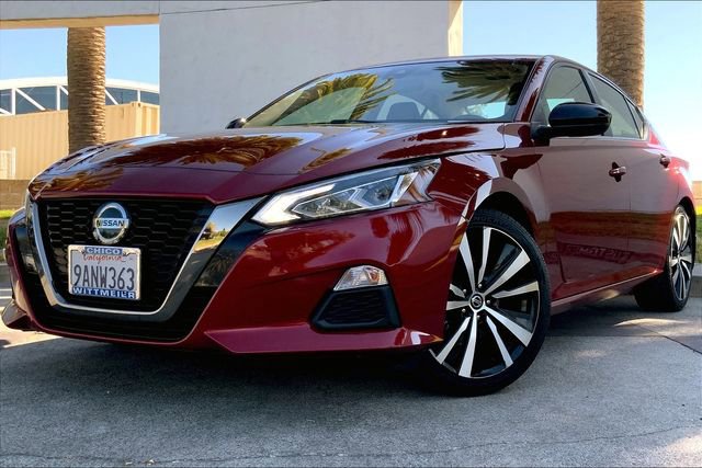 Used 2022 Nissan Altima 2.5 SR