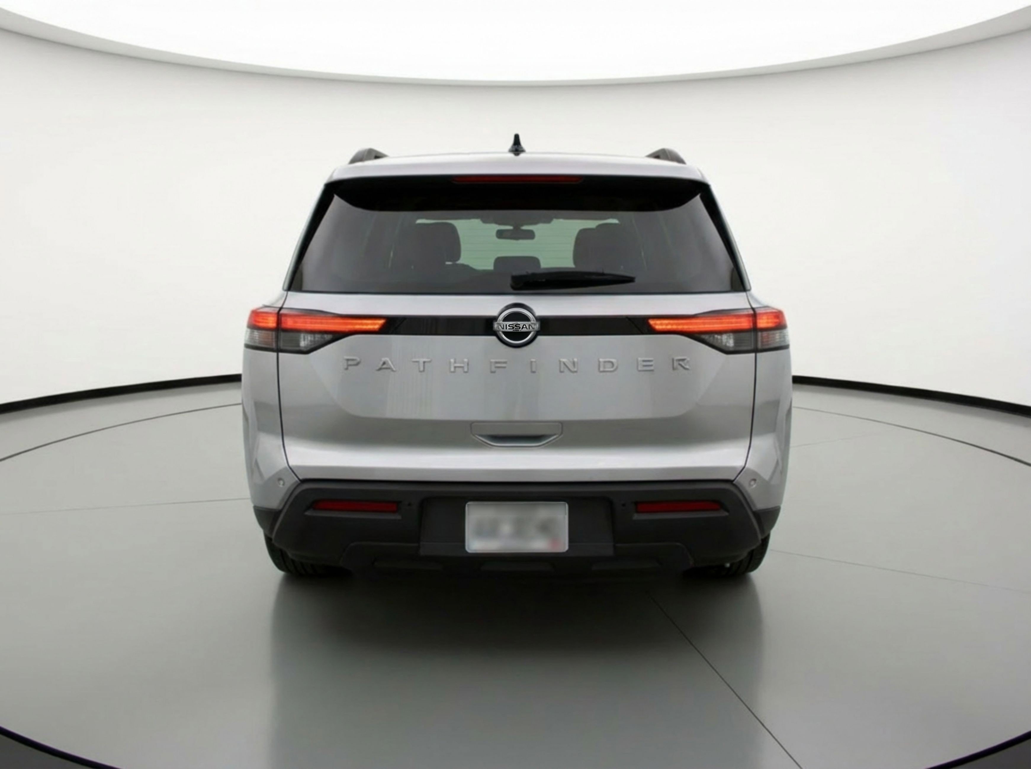 Used 2025 Nissan Pathfinder SV image 7