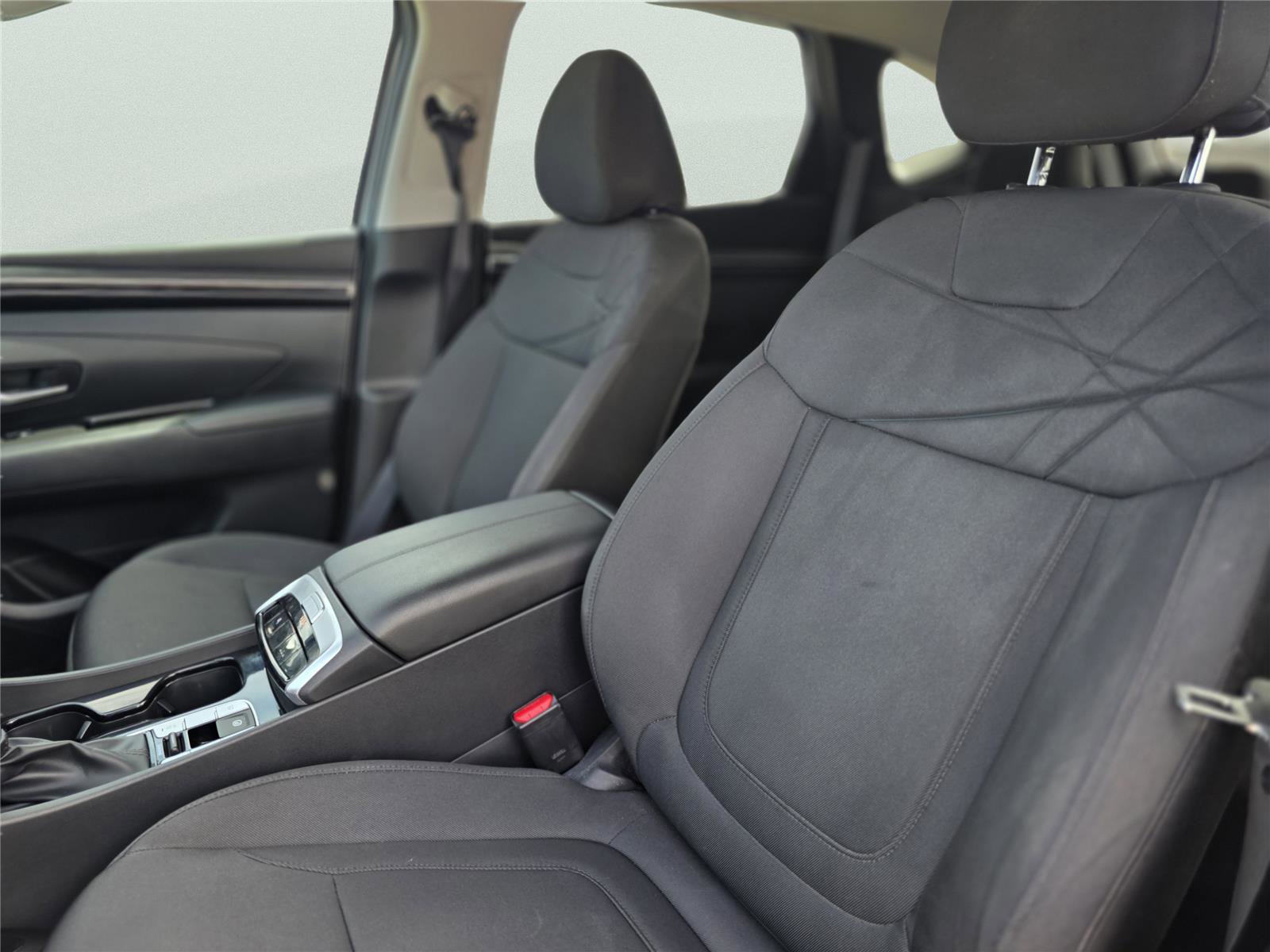 Used 2022 Hyundai Tucson SEL FWD image 25