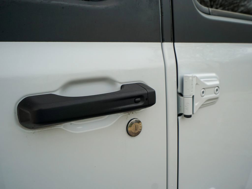 Used 2021 Jeep Wrangler Unlimited Rubicon image 11