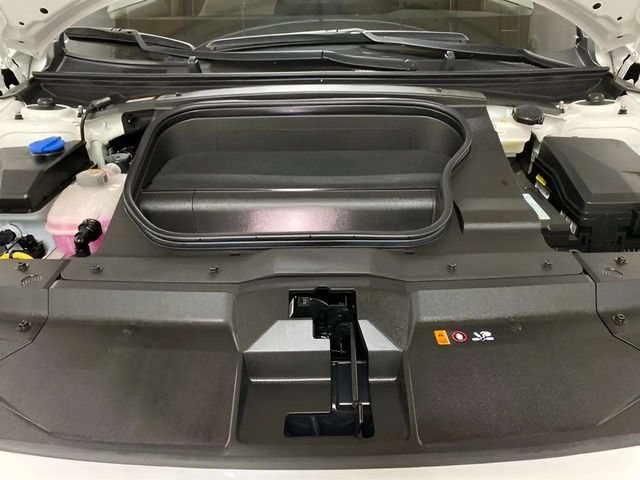 Used 2025 Hyundai Ioniq 6 SEL RWD image 87