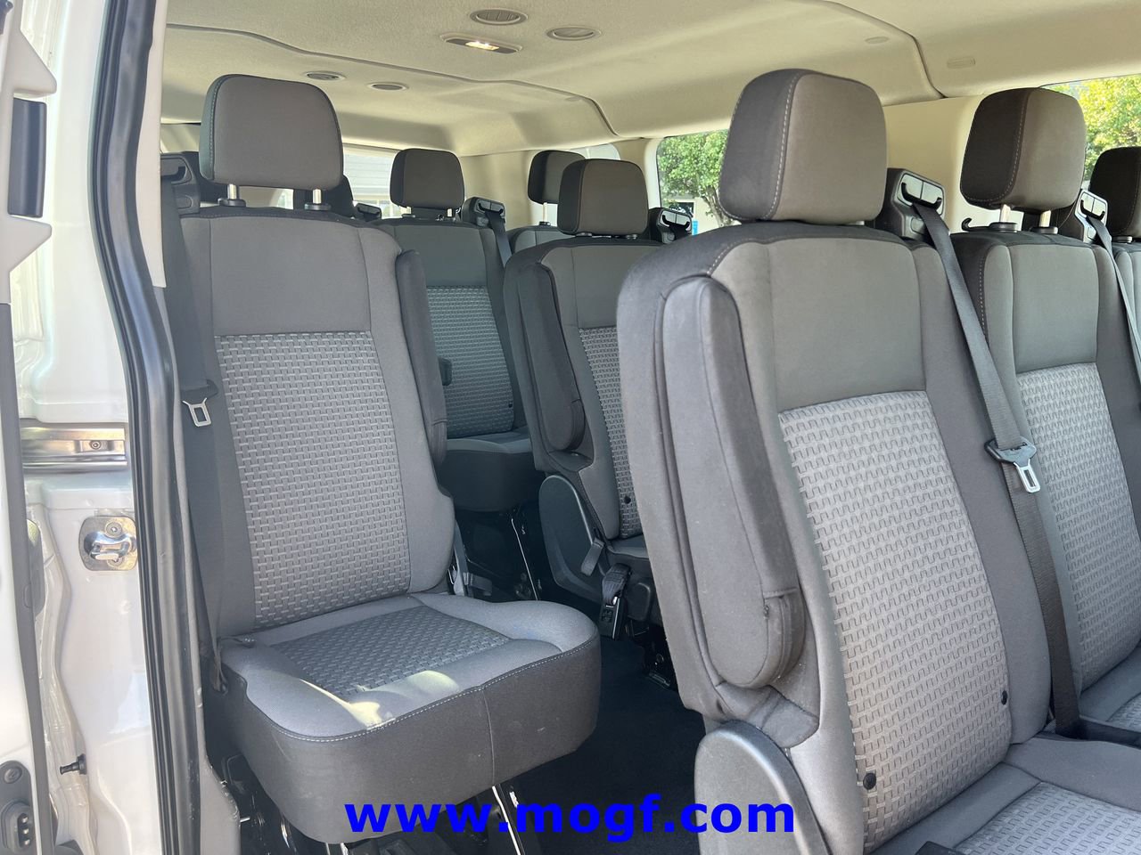 Used 2024 Ford Transit 350 XLT image 21