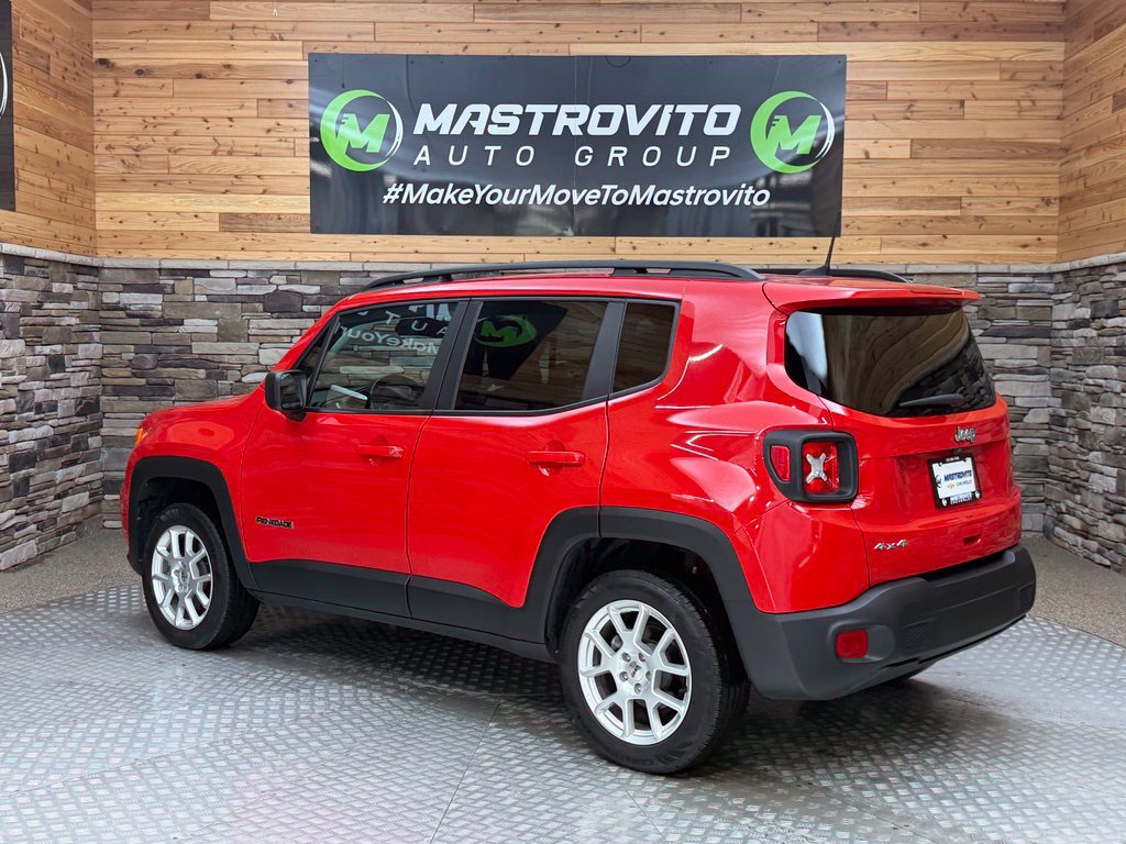 Used 2023 Jeep Renegade Latitude w/ Premium Group AWD/4WD image 18