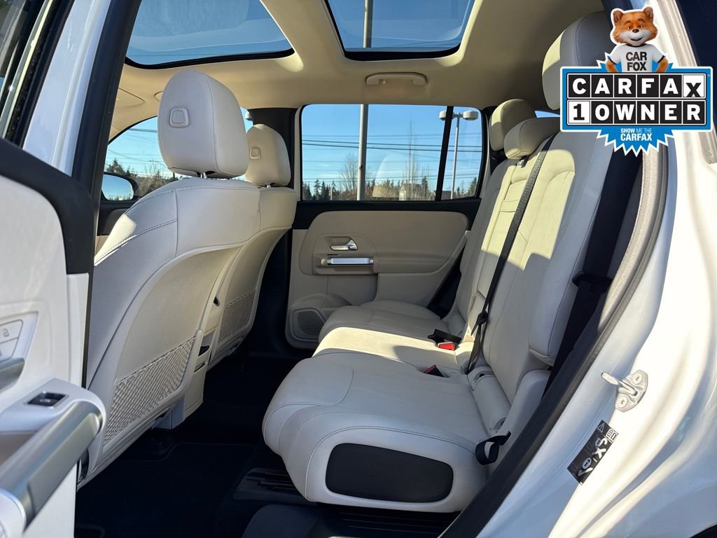 Used 2022 Mercedes-Benz EQB 300 4MATIC image 27