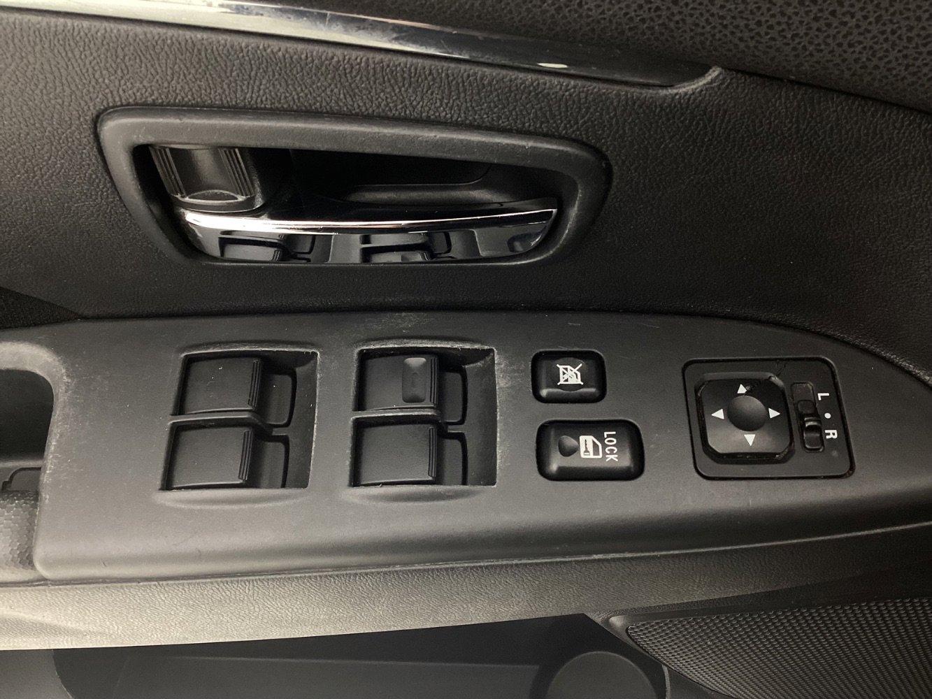 Used 2021 Mitsubishi Outlander Sport ES image 37