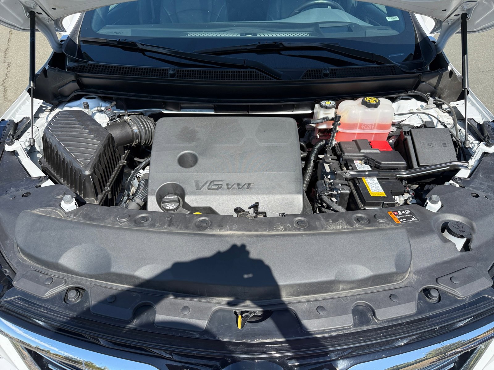 Used 2024 Buick Enclave Premium image 20