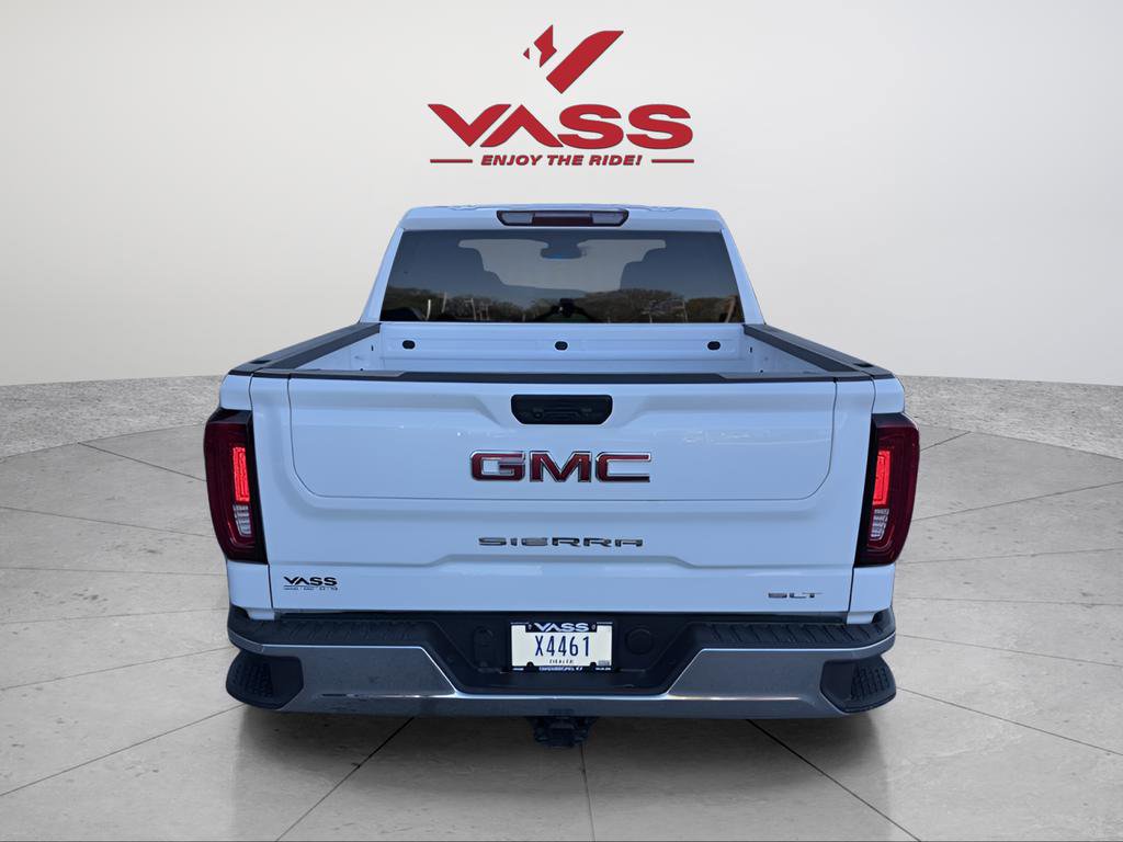Used 2025 GMC Sierra 1500 SLT AWD/4WD image 4