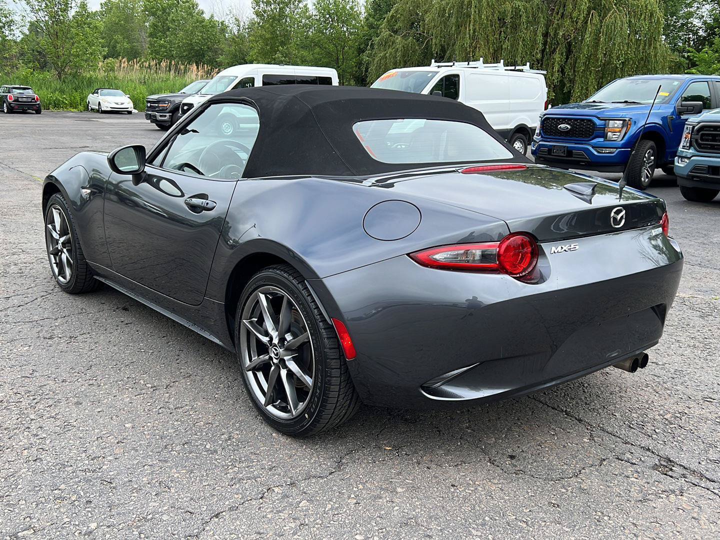 Used 2016 MAZDA MX-5 Miata Grand Touring RWD image 3