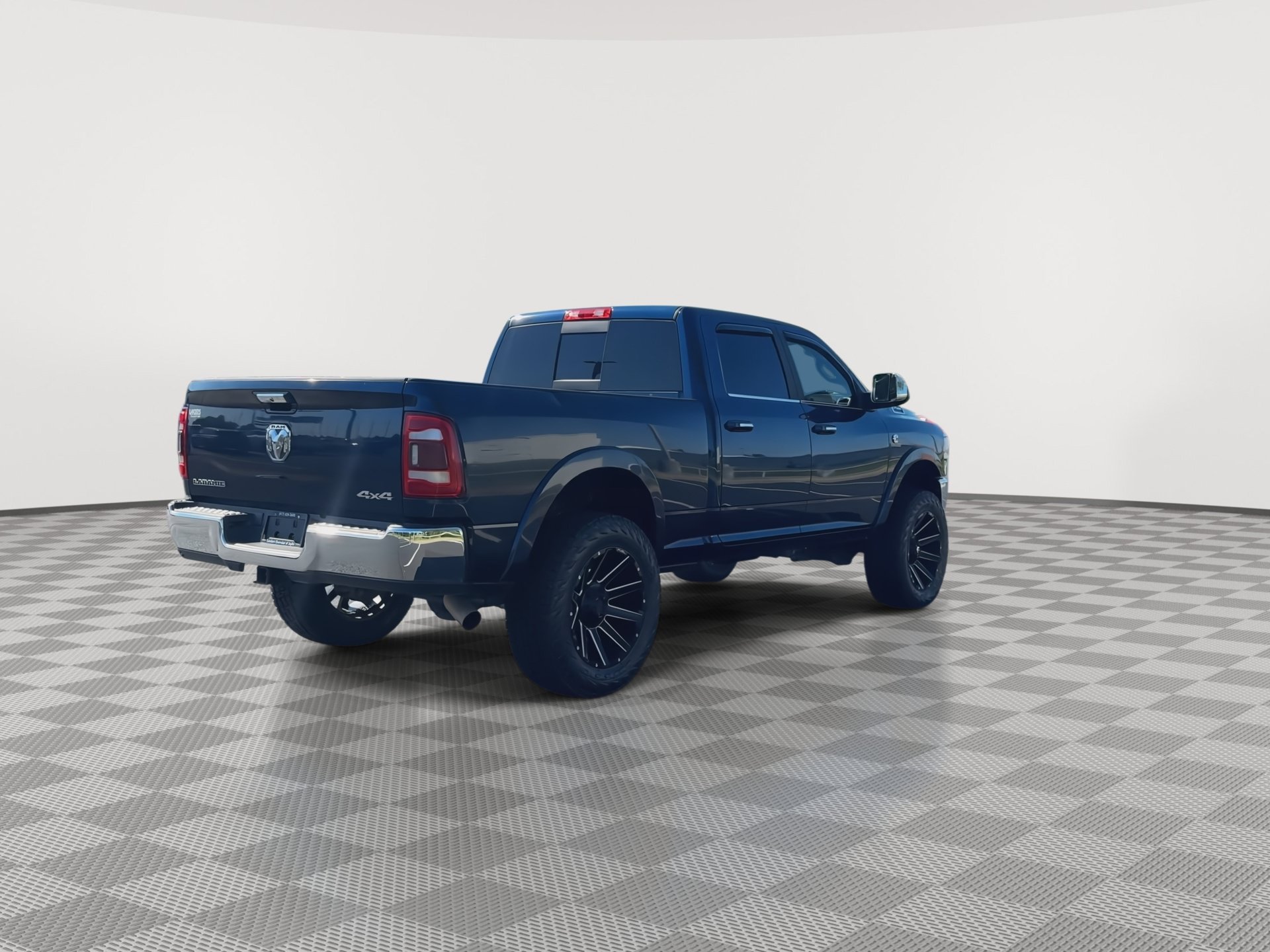 Used 2021 RAM 2500 Laramie AWD/4WD image 8
