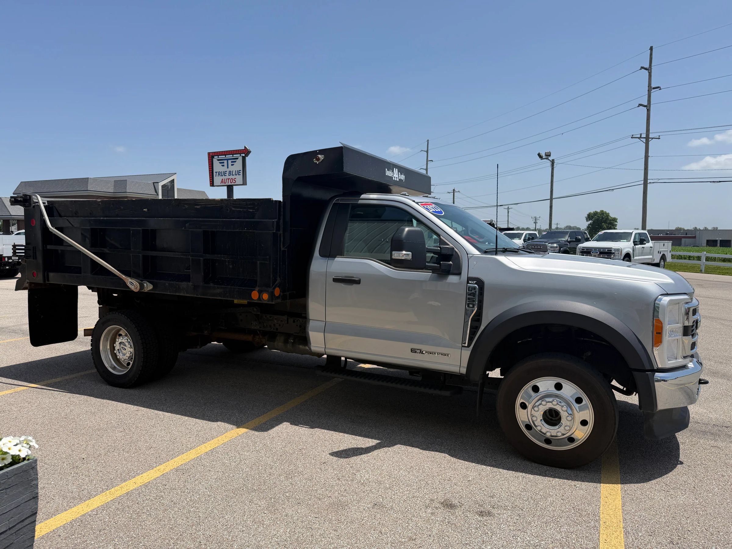 Used 2023 Ford F450 XLT AWD/4WD image 9