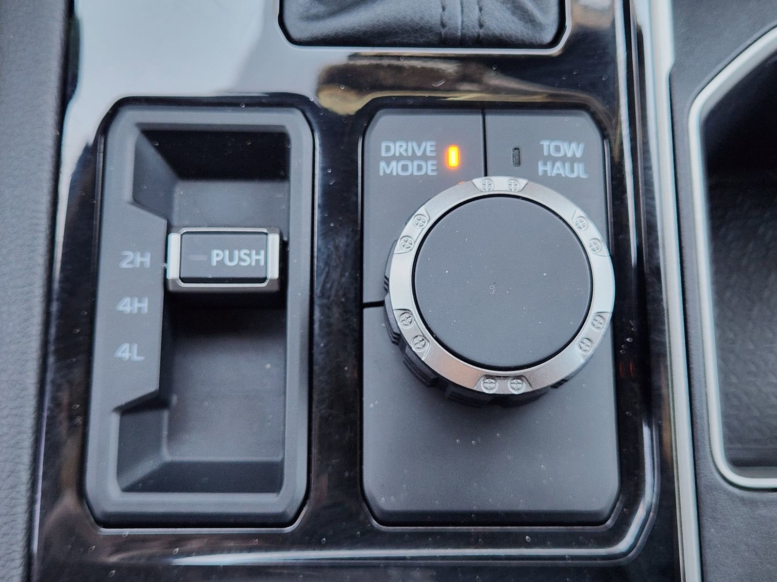 Used 2025 Toyota Tundra Limited image 20