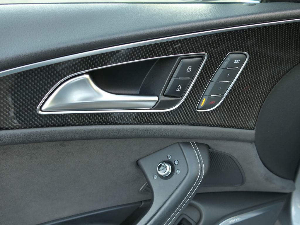 Used 2018 Audi S6 Premium Plus w/ S Sport Package image 13