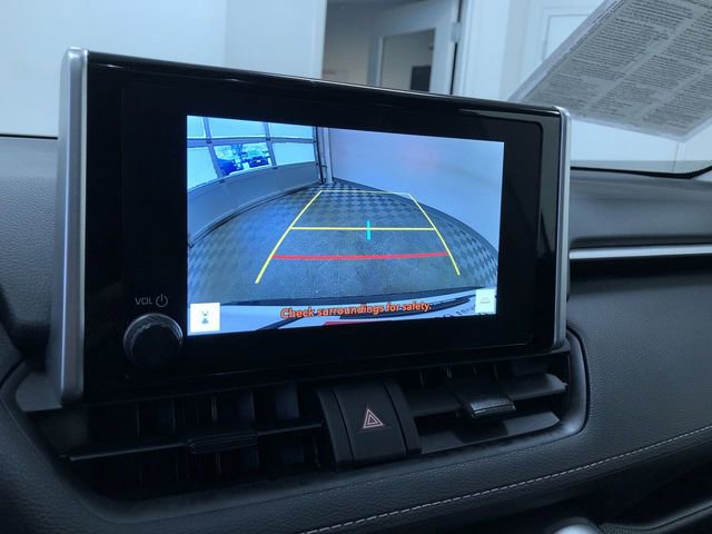 Certified 2025 Toyota RAV4 XLE w/ Convenience Package image 27