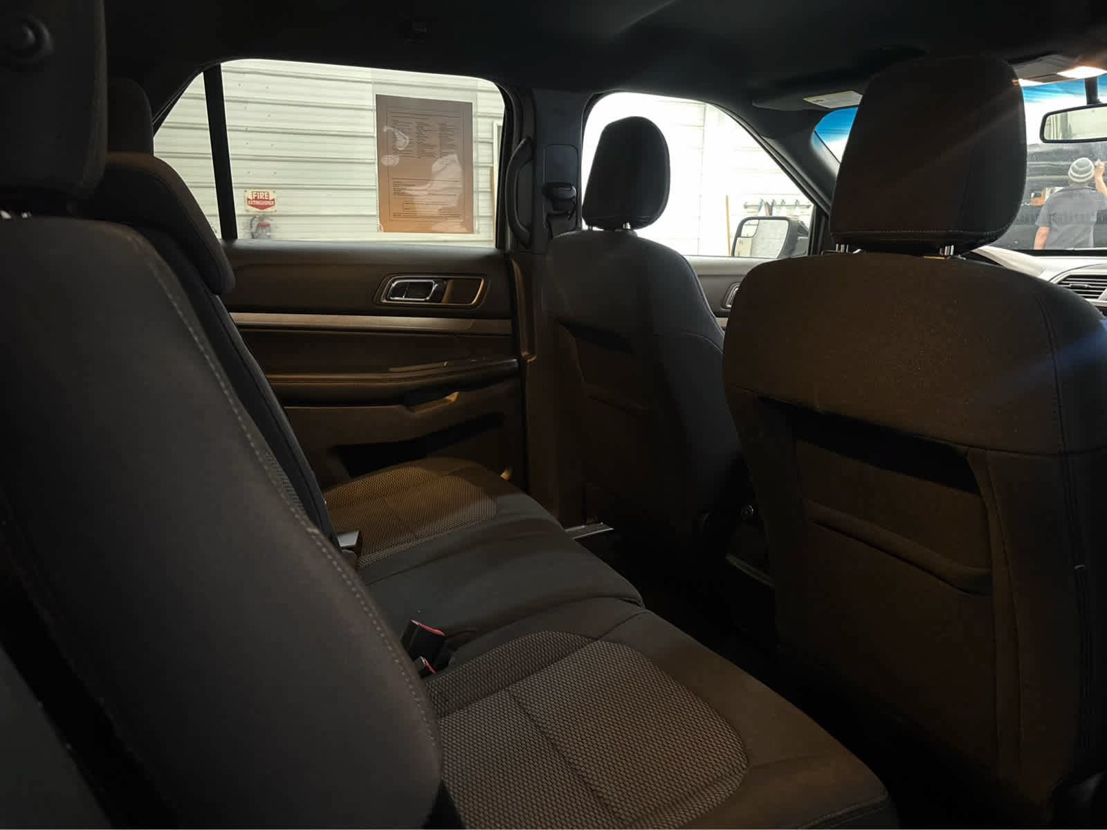 Used 2018 Ford Explorer XLT w/ Equipment Group 201A AWD/4WD image 31