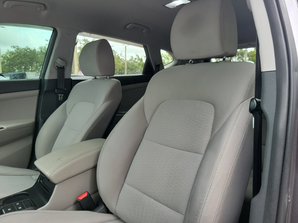 Used 2021 Hyundai Tucson SE FWD image 15