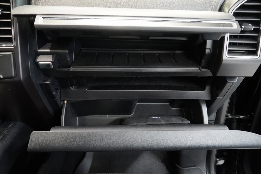 Used 2021 Ford Expedition Max Limited image 40