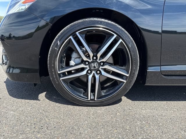 Used 2017 Honda Accord Touring image 30