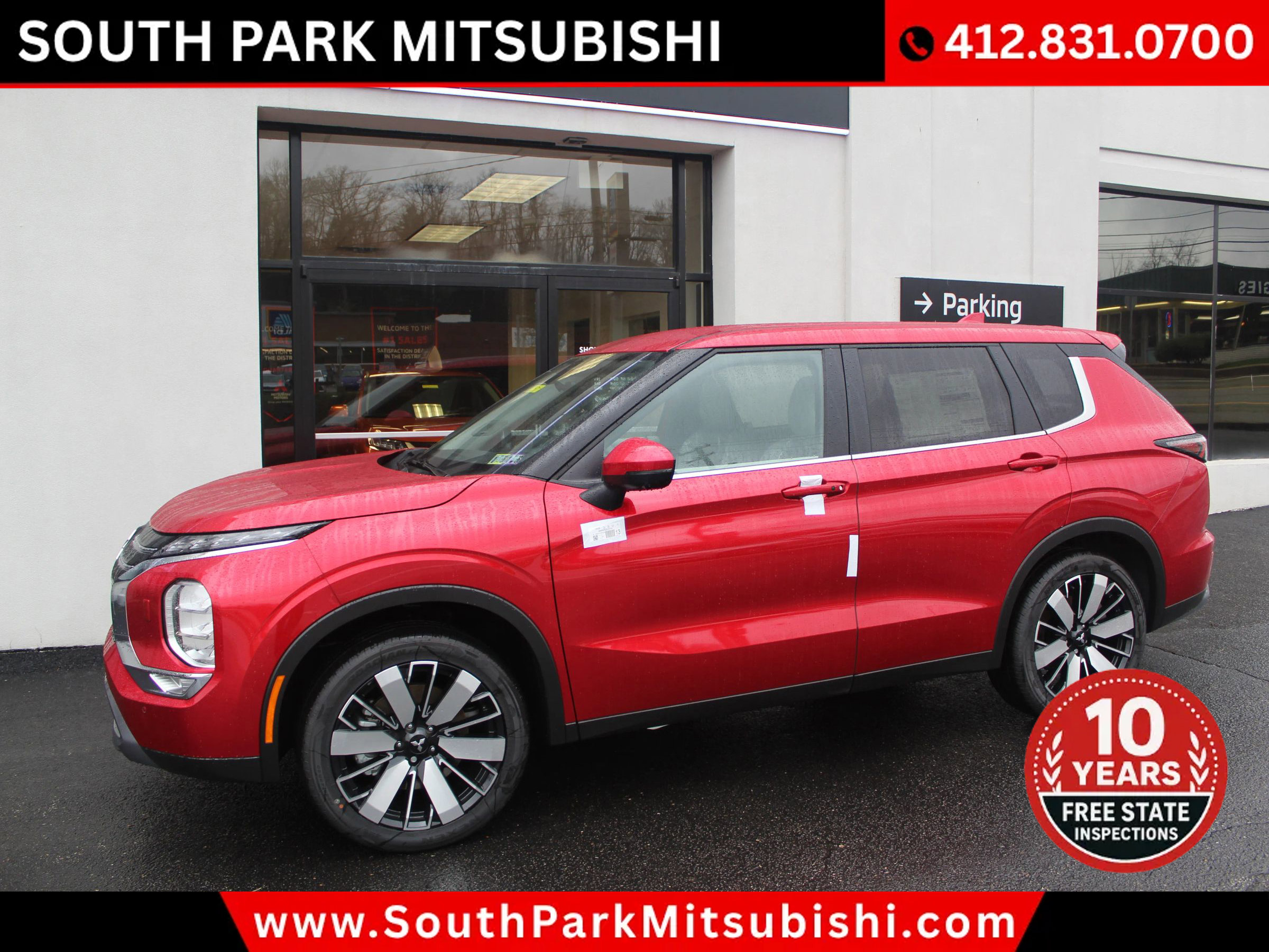 New 2025 Mitsubishi Outlander SE image 2