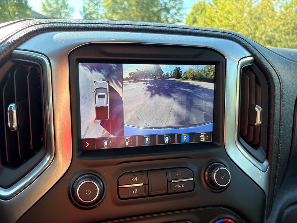 Used 2020 Chevrolet Silverado 1500 LTZ w/ LTZ Plus Package AWD/4WD image 29