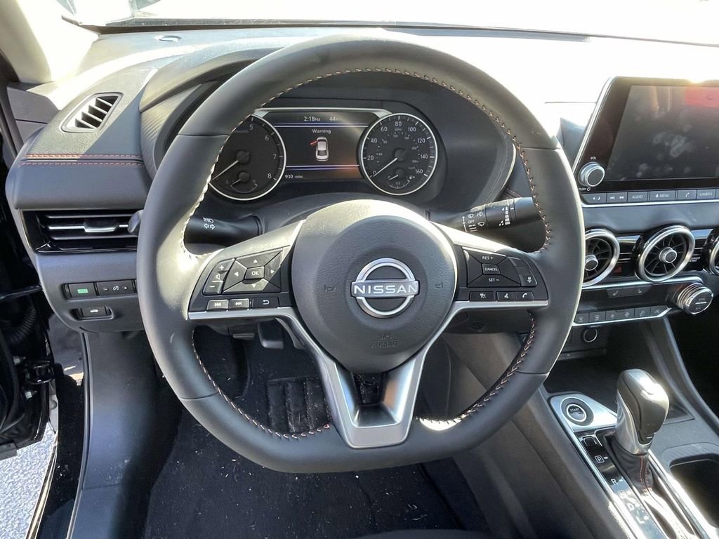 Used 2025 Nissan Sentra SR image 18