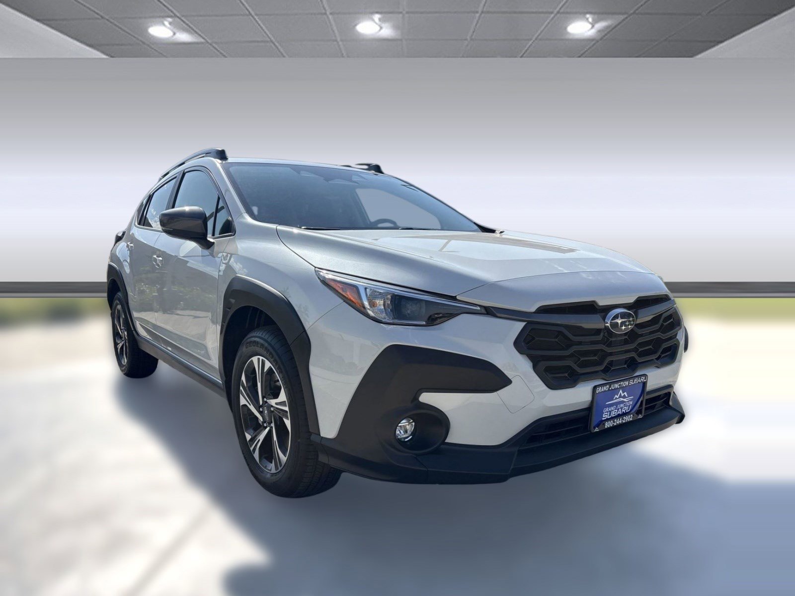 Used 2025 Subaru Crosstrek 2.0i Premium image 6