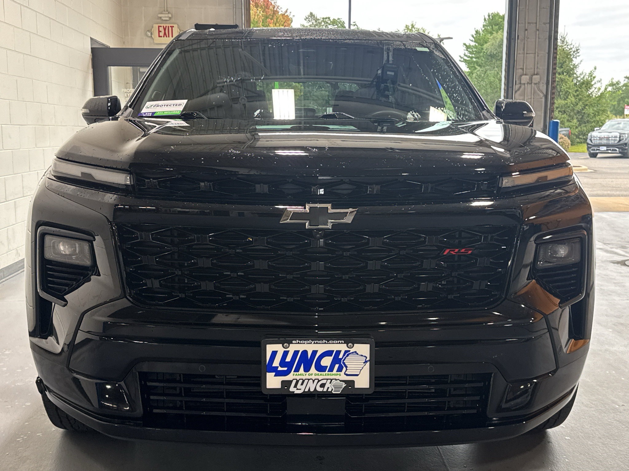 Used 2026 Chevrolet Traverse RS w/ LPO, Floor Liner Package AWD/4WD image 9