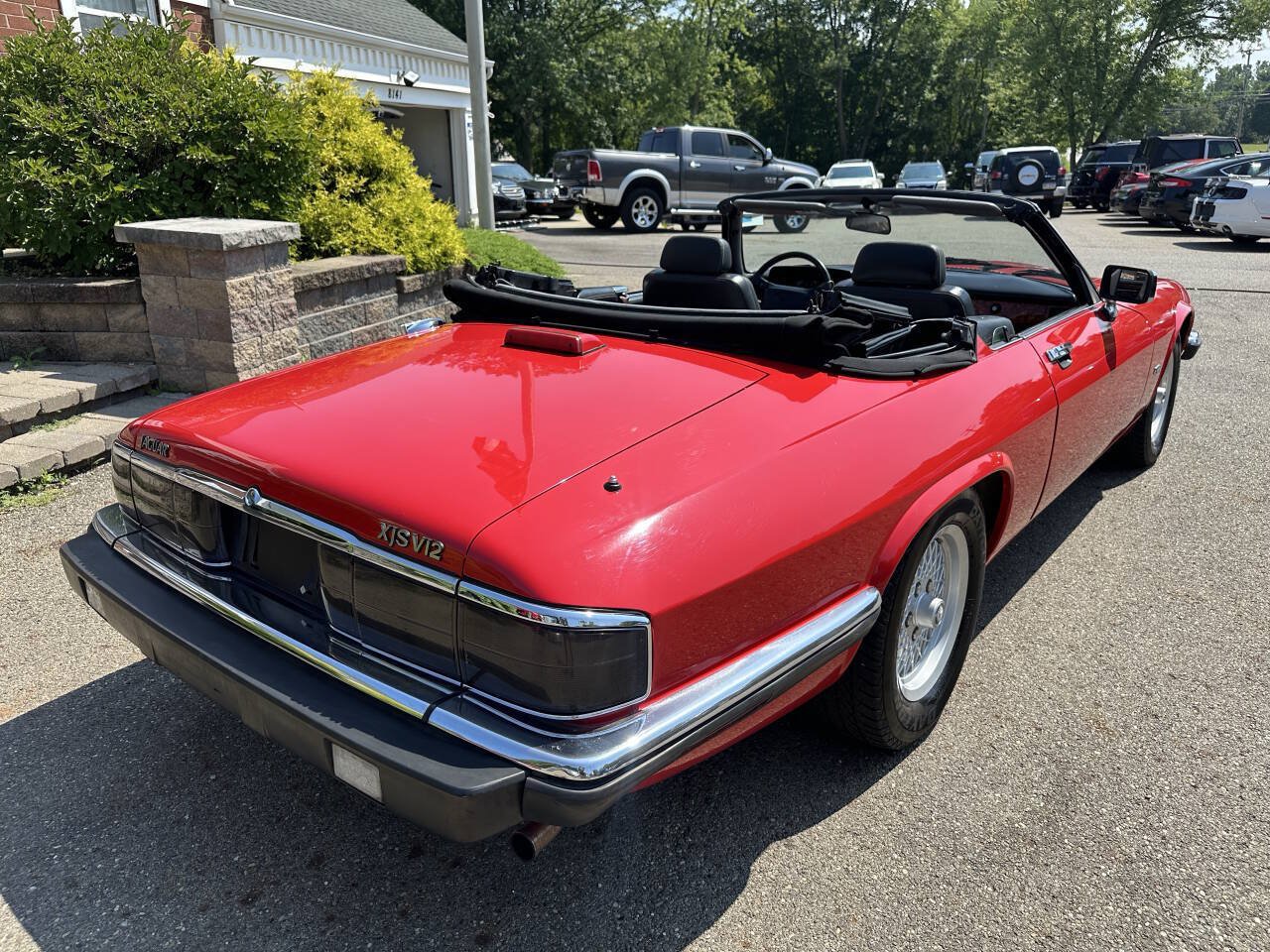 Used 1992 Jaguar XJS V12 Convertible RWD image 8