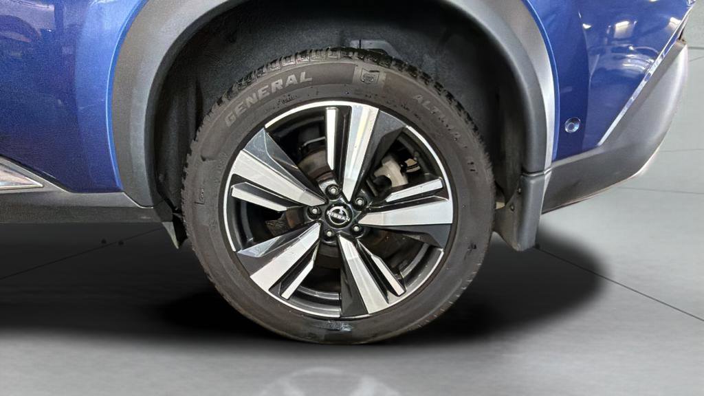 Used 2021 Nissan Rogue Platinum image 33